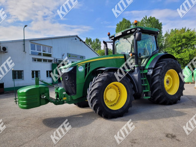 John Deere 8370R